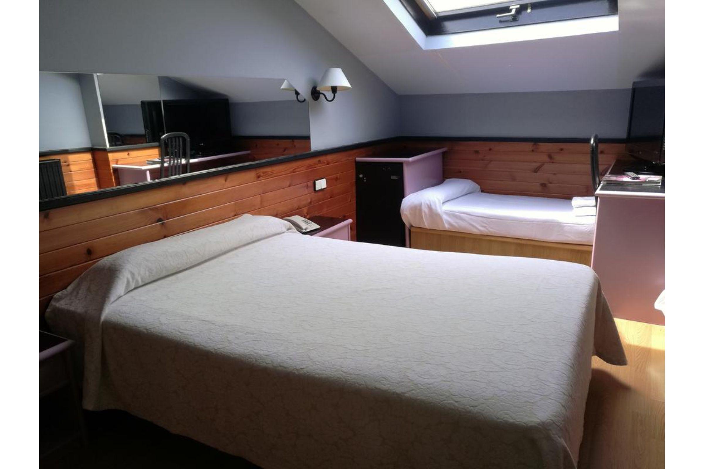 Hotel City House Las Lomas Oviedo Ngoại thất bức ảnh