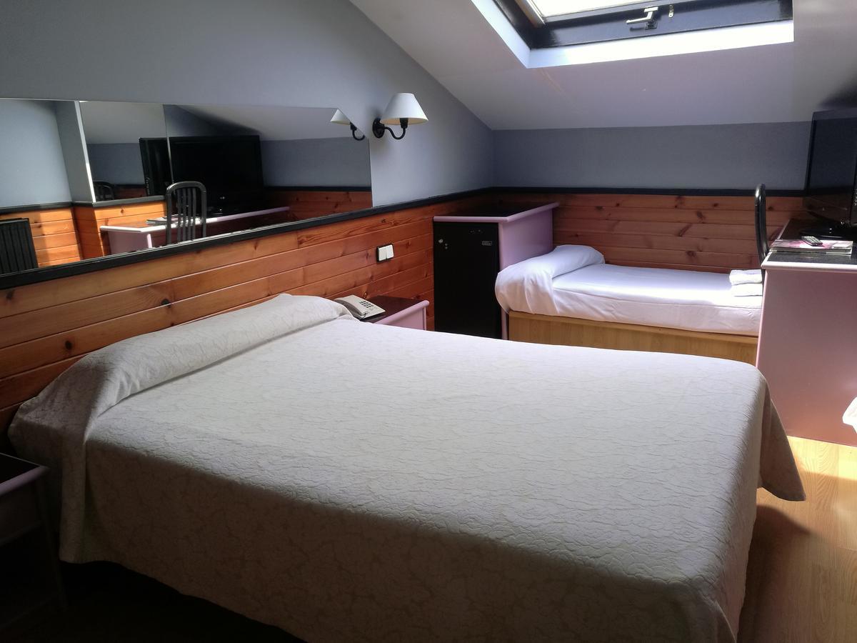 Hotel City House Las Lomas Oviedo Ngoại thất bức ảnh