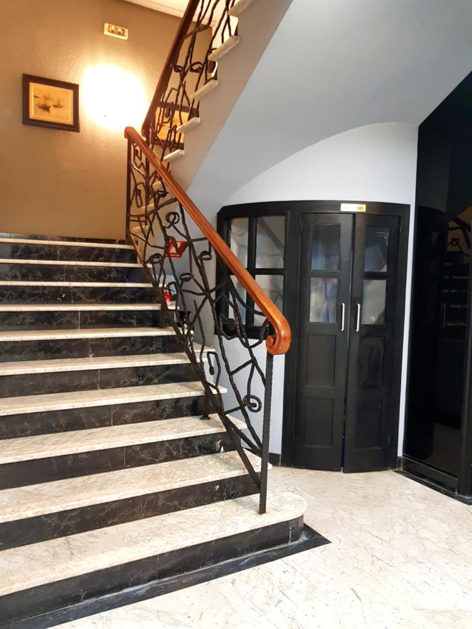 Hotel City House Las Lomas Oviedo Ngoại thất bức ảnh
