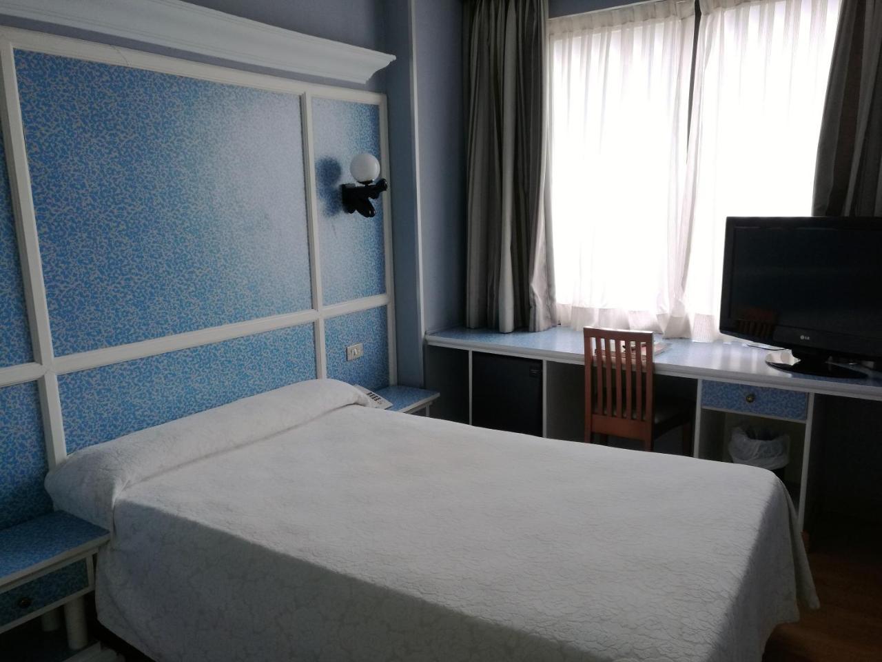 Hotel City House Las Lomas Oviedo Ngoại thất bức ảnh
